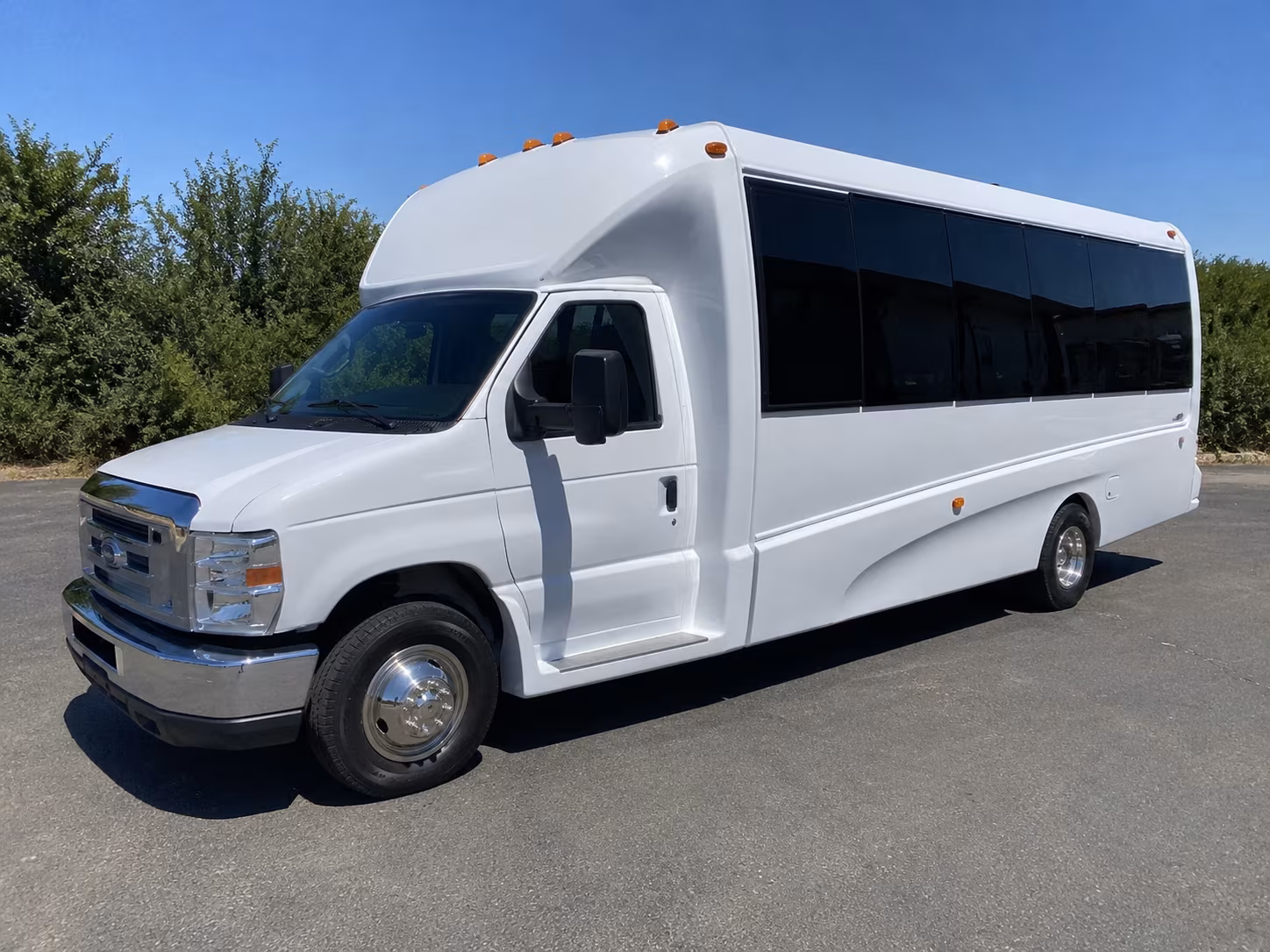 Chapel Hill Birthday, Sweet 16, & Quinceañera Party Bus Rentals