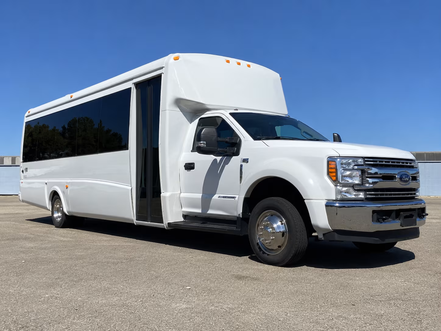 Greensboro Airport Shuttle & Transportation party bus exterior