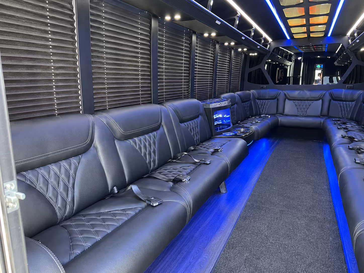 Greensboro Birthday, Sweet 16, & Quinceañera Transportation group transportation